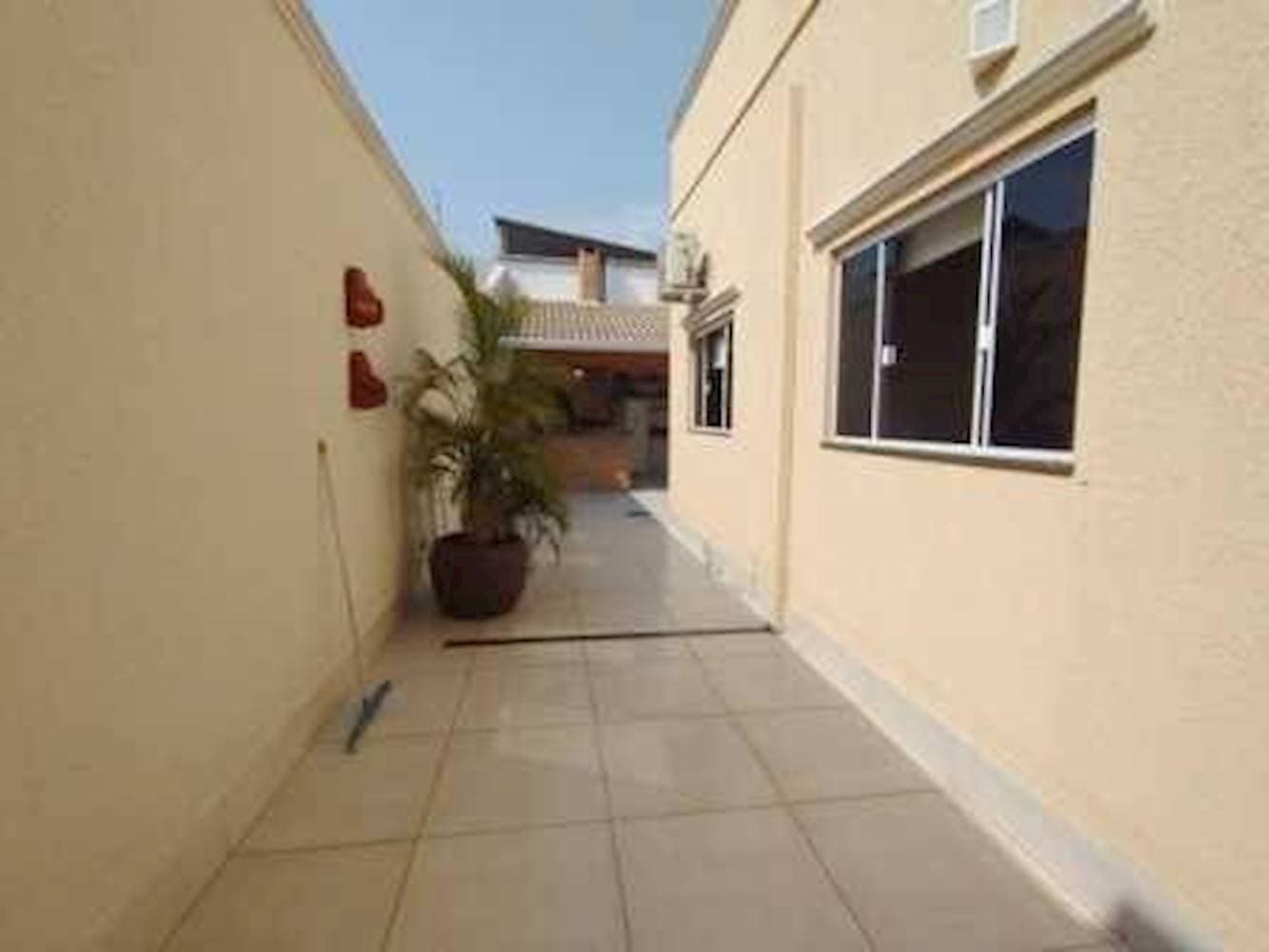 Foto 12 de 13: Casa em leilão em Caldas Novas - GO, bairro Parque Real — Casa no Parque Real - Caldas Novas/GO