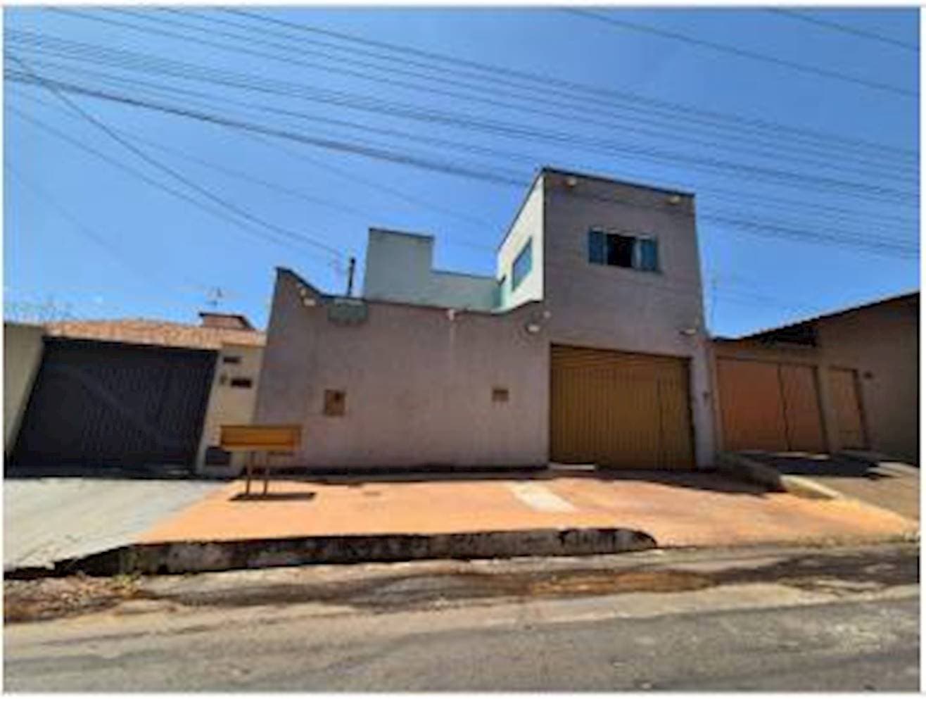 Foto 1 de 3: Casa em leilão em Goiânia - GO — Casa no Residencial Eli Forte em Goiânia/GO