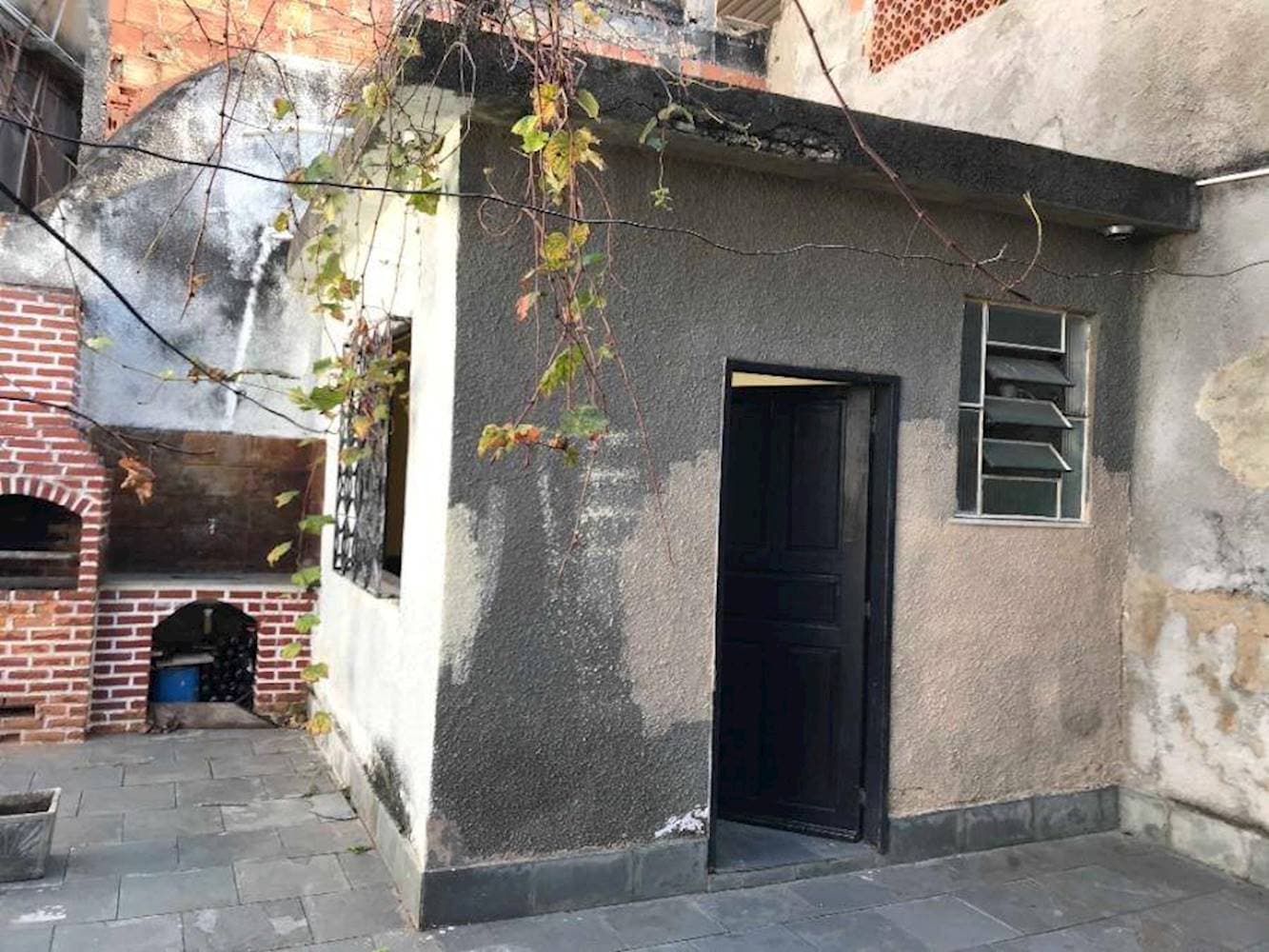 Foto 30 de 33: Casa em leilão em Rio De Janeiro - RJ, bairro Realengo — Casa em Realengo - Rio de Janeiro/RJ