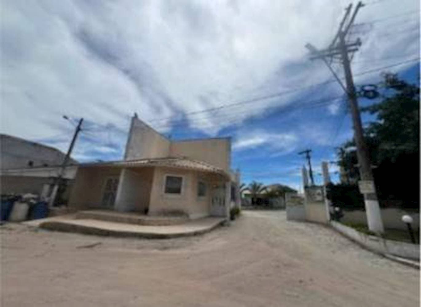 Foto 1 de 8: Casa em leilão em Itaboraí - RJ, bairro Vila Gabriela — Casa na Vila Gabriela - Itaboraí/RJ