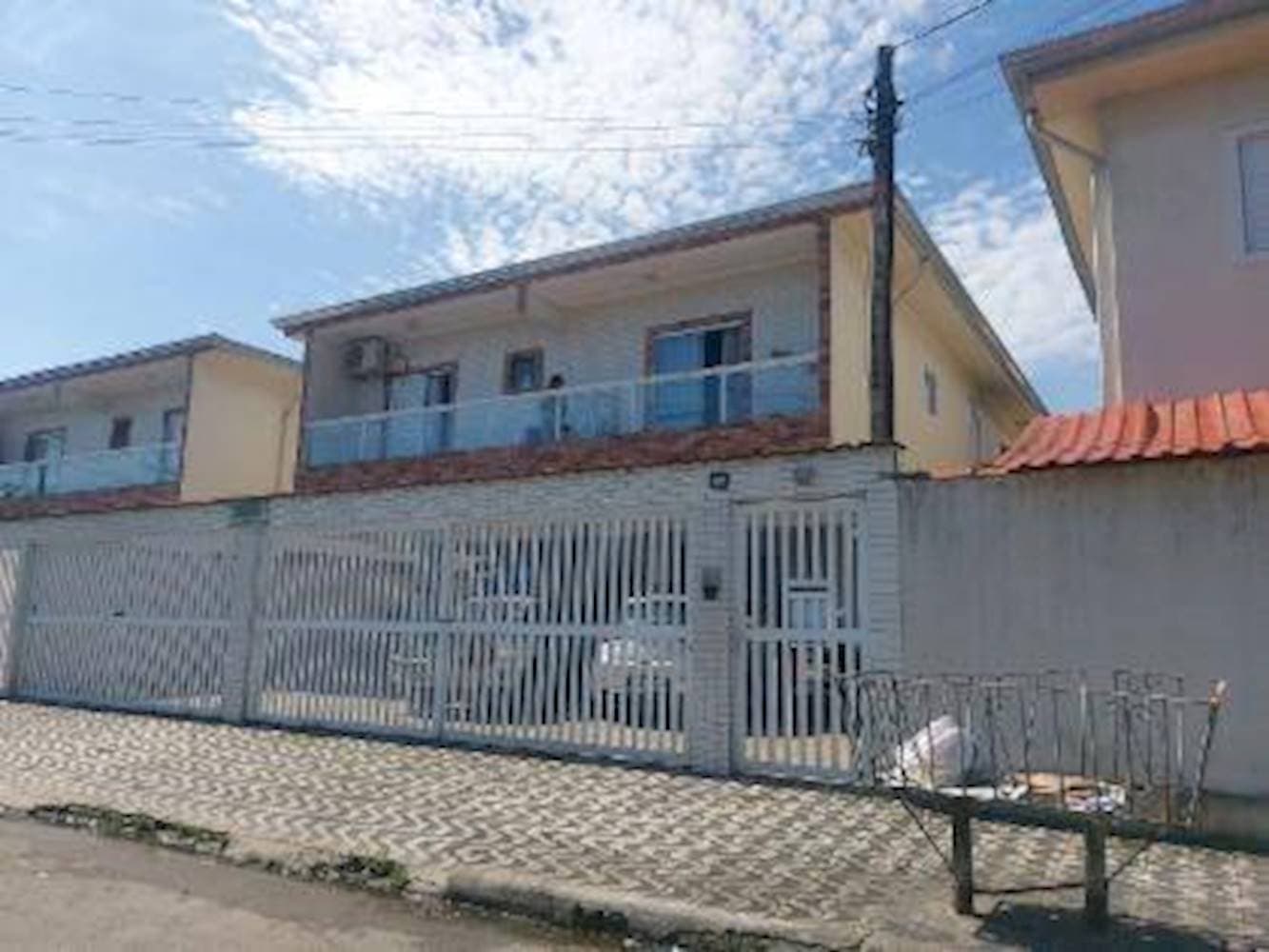 Foto 4 de 5: Casa em leilão em Praia Grande - SP, bairro Vila Sônia — Casa de condomínio na Vila Sônia - Praia Grande/SP