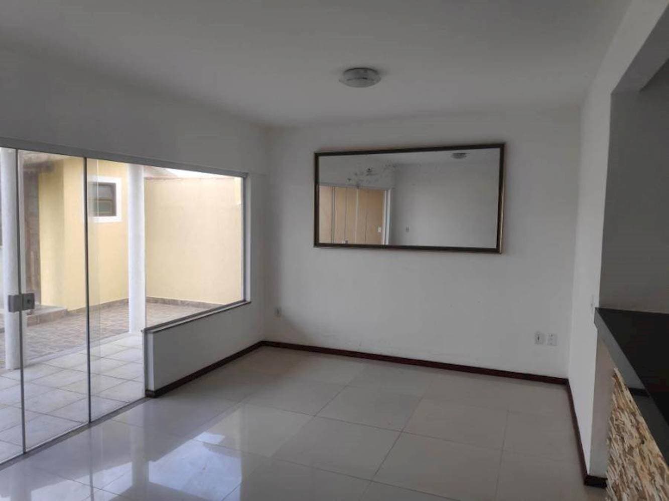 Foto 21 de 31: Casa em leilão em Maricá - RJ, bairro Cordeirinho — Casa em Cordeirinho - Maricá/RJ