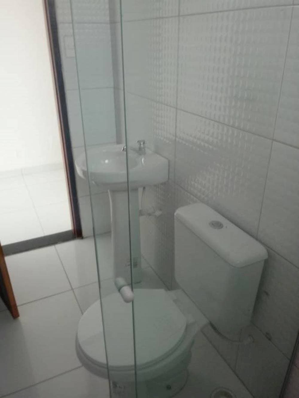Foto 7 de 15: Casa em leilão em Feira De Santana - BA, bairro Jardim Cruzeiro — Casa no Jardim Cruzeiro em Feira De Santana/BA