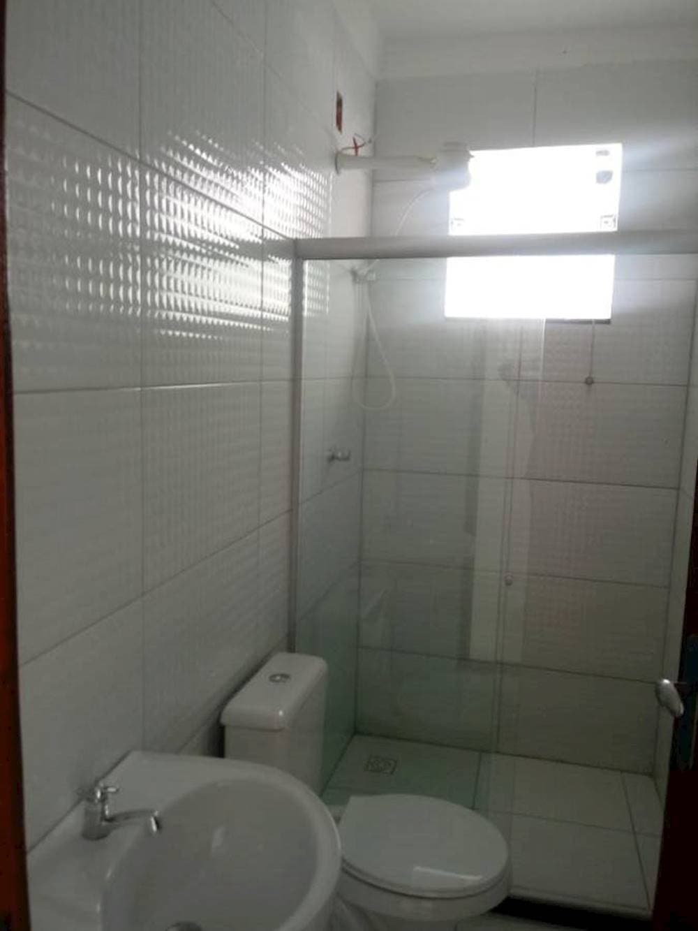 Foto 8 de 15: Casa em leilão em Feira De Santana - BA, bairro Jardim Cruzeiro — Casa no Jardim Cruzeiro em Feira De Santana/BA
