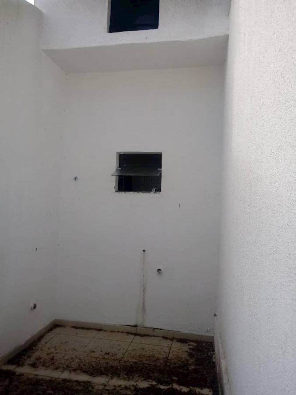 Foto 15 de 15: Casa em leilão em Feira De Santana - BA, bairro Jardim Cruzeiro — Casa no Jardim Cruzeiro em Feira De Santana/BA