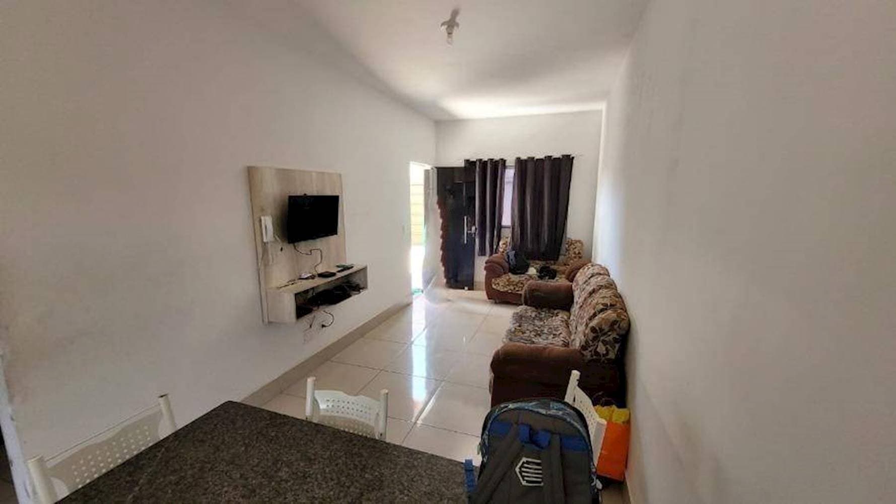 Foto 4 de 15: Casa em leilão em Goiânia - GO — Casa em Condomínio no Residencial Luana Park - Goiânia/GO