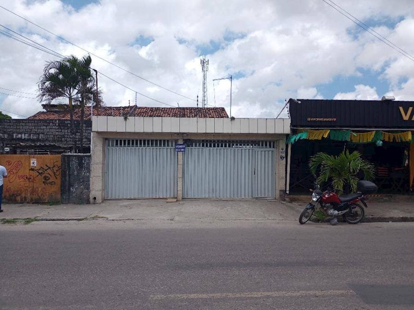 Foto 2 de 17: Casa em leilão em Recife - PE, bairro Cordeiro — Casa em Cordeiro - Recife/PE
