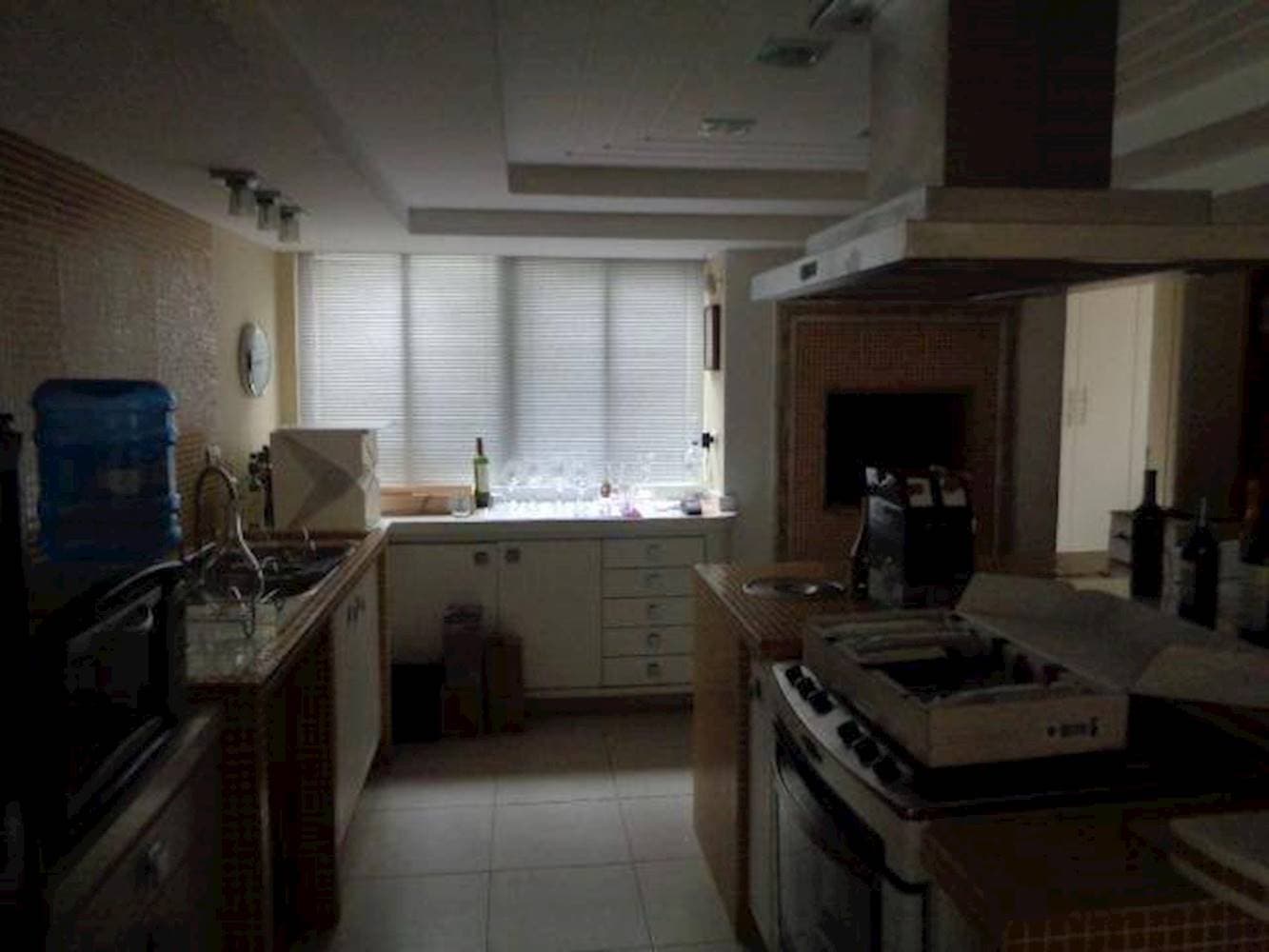 Foto 3 de 16: Casa em leilão em Ponta Grossa - PR, bairro Jardim Carvalho — Casa no Jardim Carvalho em Ponta Grossa/PR
