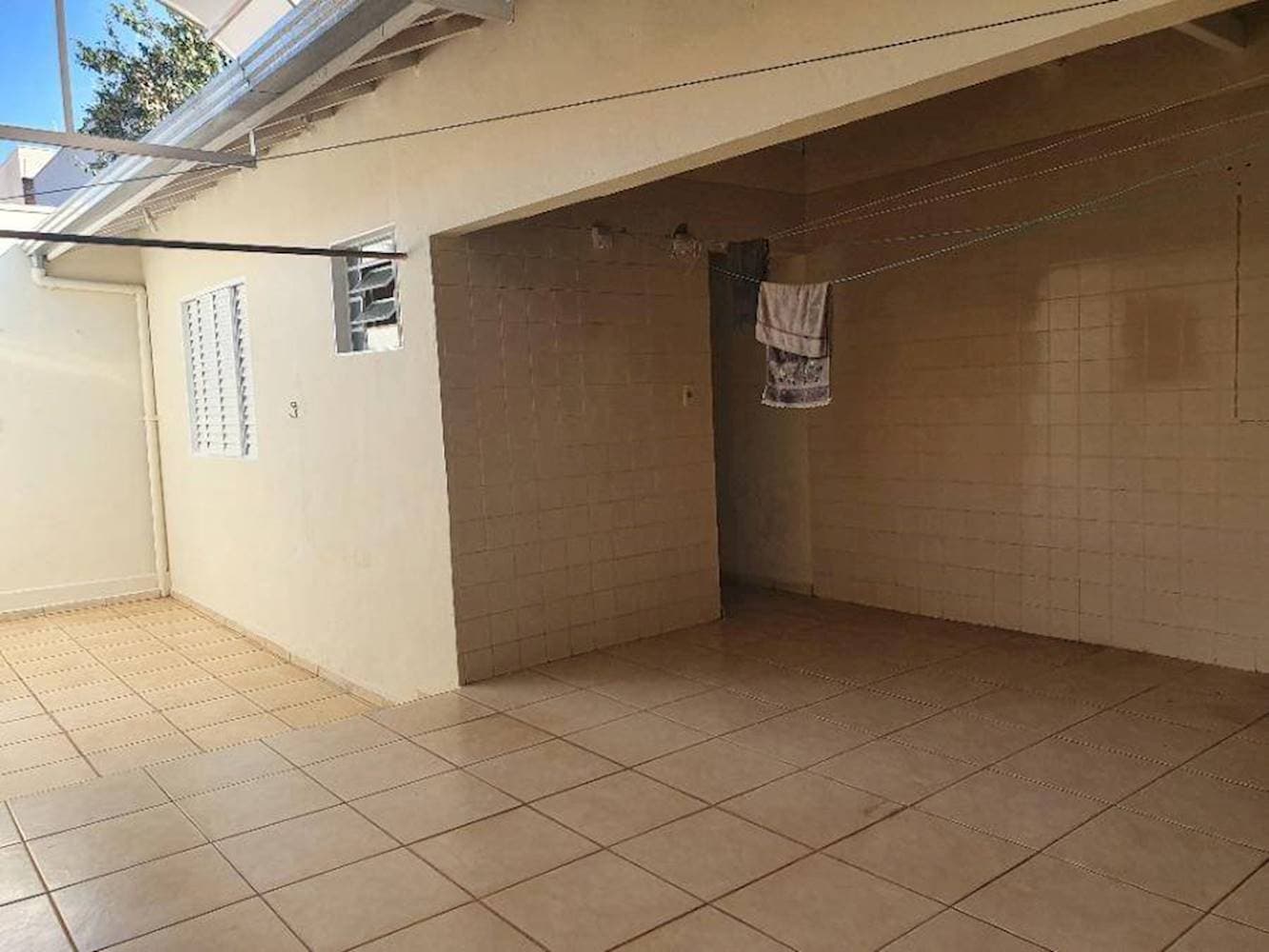 Foto 1 de 15: Casa em leilão em Marília - SP, bairro Jardim Pérola — Casa no Jardim Pérola - Marília/SP