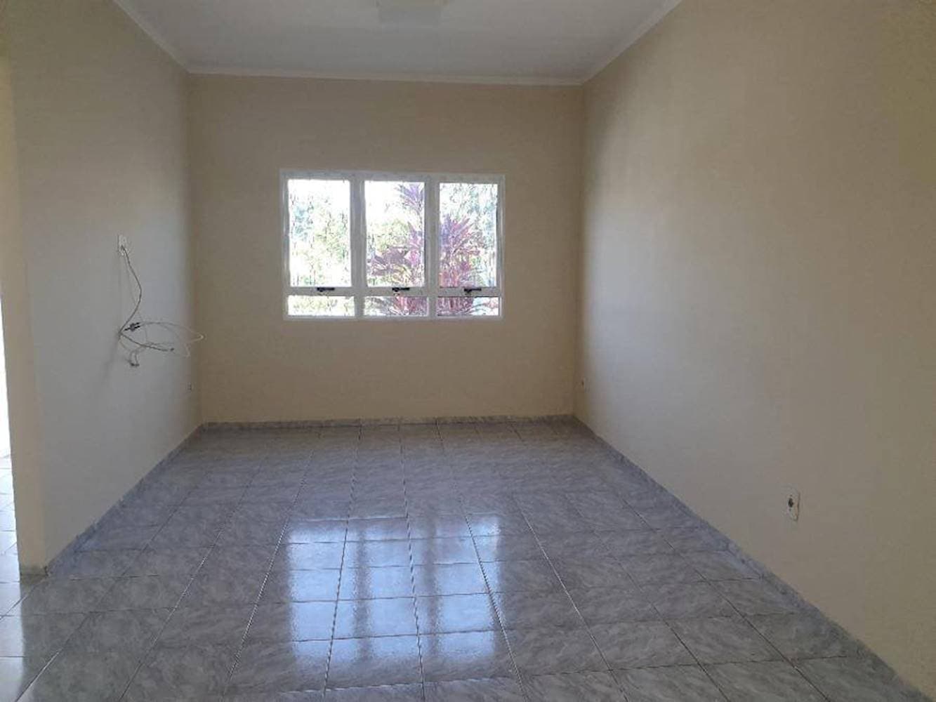 Foto 4 de 15: Casa em leilão em Marília - SP, bairro Jardim Pérola — Casa no Jardim Pérola - Marília/SP