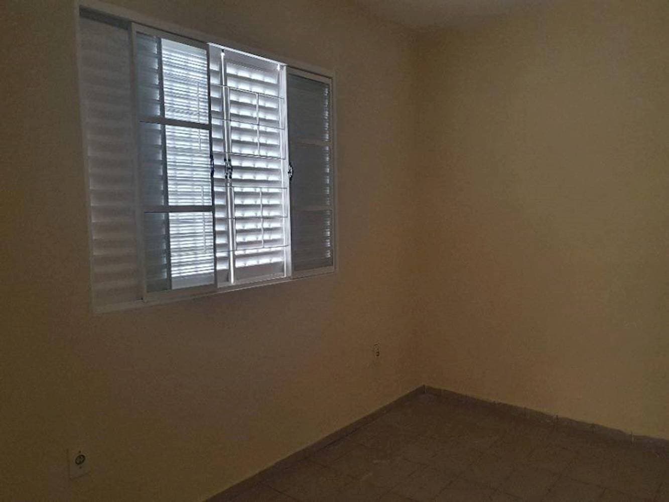 Foto 11 de 15: Casa em leilão em Marília - SP, bairro Jardim Pérola — Casa no Jardim Pérola - Marília/SP