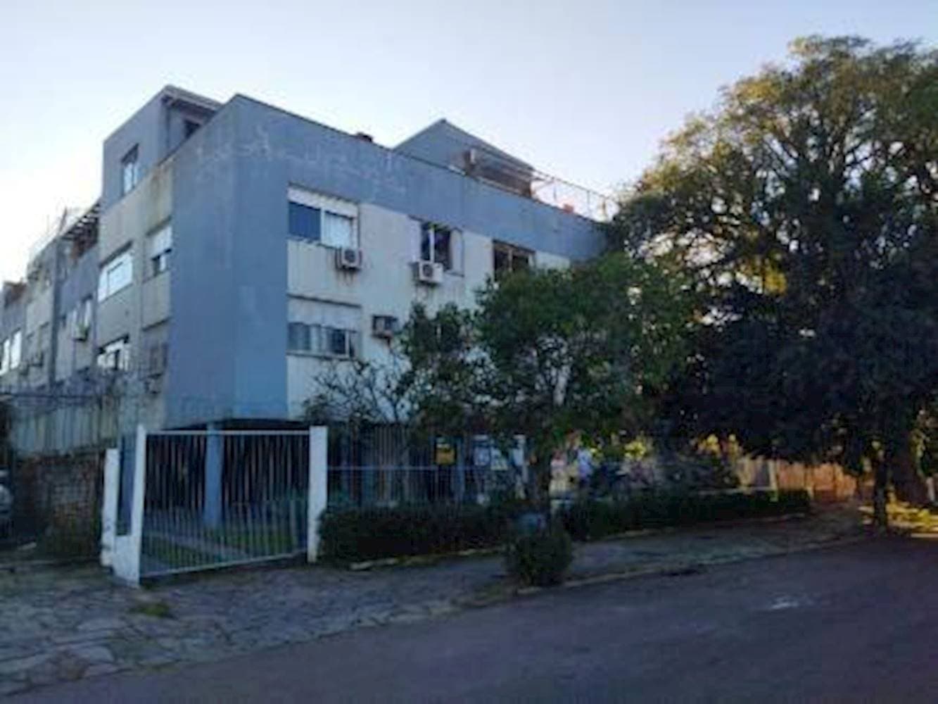 Foto 3 de 13: Apartamento em leilão em Porto Alegre - RS, bairro Cristal — Apartamento em Cristal - Porto Alegre/RS