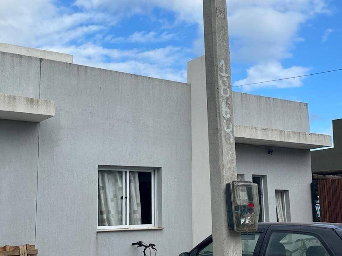 Foto 3 de 14: Casa em leilão em Pelotas - RS, bairro Laranjal — Casa em Laranjal - Pelotas/RS
