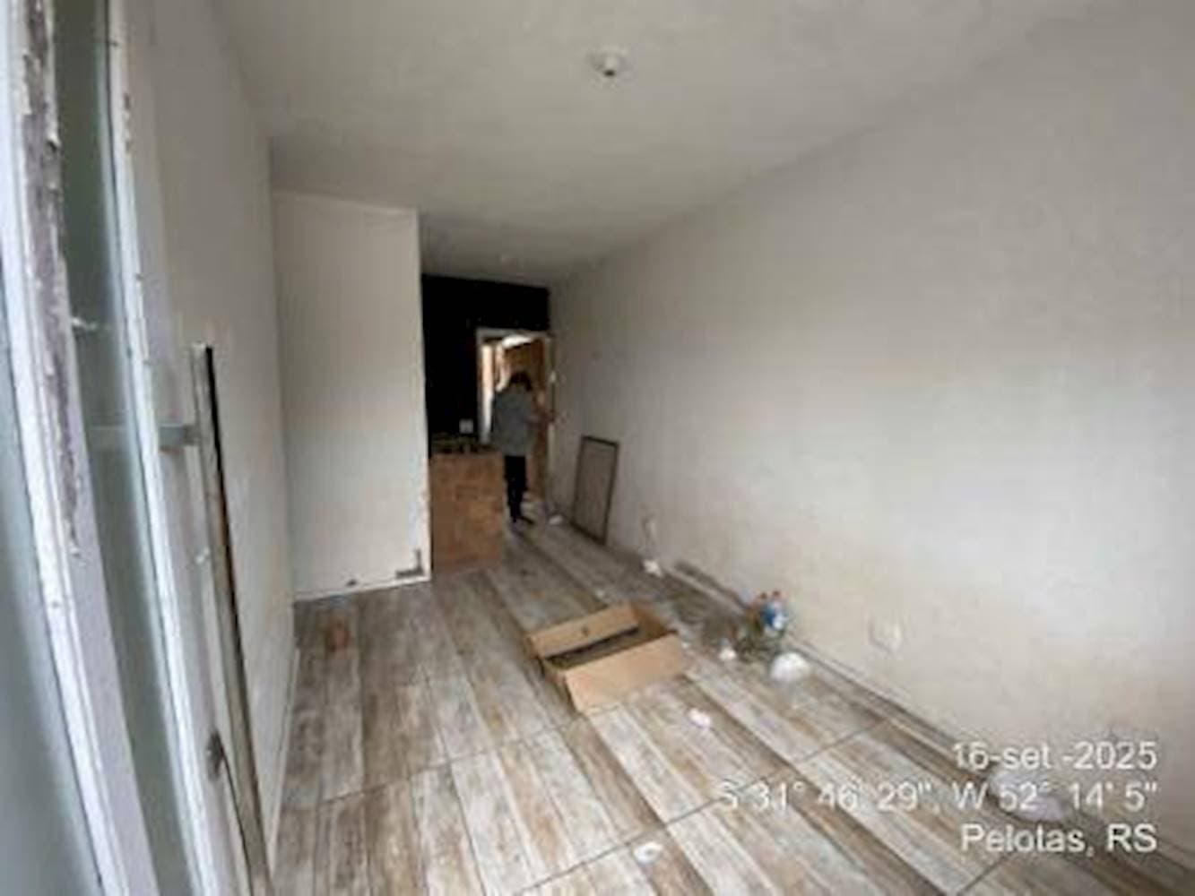 Foto 4 de 14: Casa em leilão em Pelotas - RS, bairro Laranjal — Casa em Laranjal - Pelotas/RS