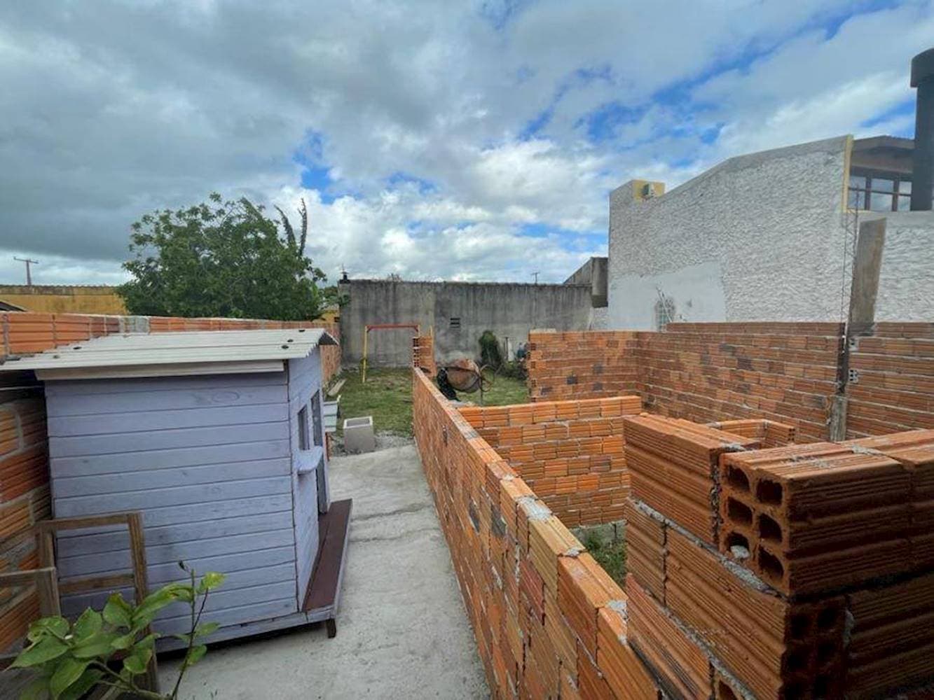 Foto 13 de 14: Casa em leilão em Pelotas - RS, bairro Laranjal — Casa em Laranjal - Pelotas/RS