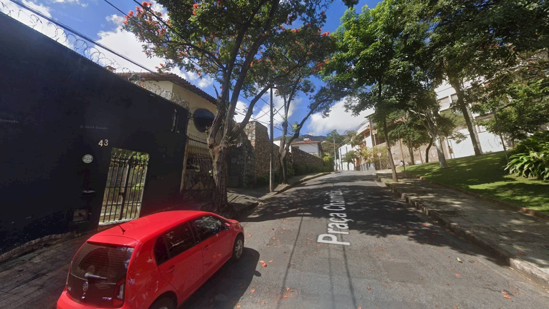 Foto 6 de 6: Casa em leilão em Belo Horizonte - MG, bairro Mangabeiras — Casa em Mangabeiras - Belo Horizonte/MG