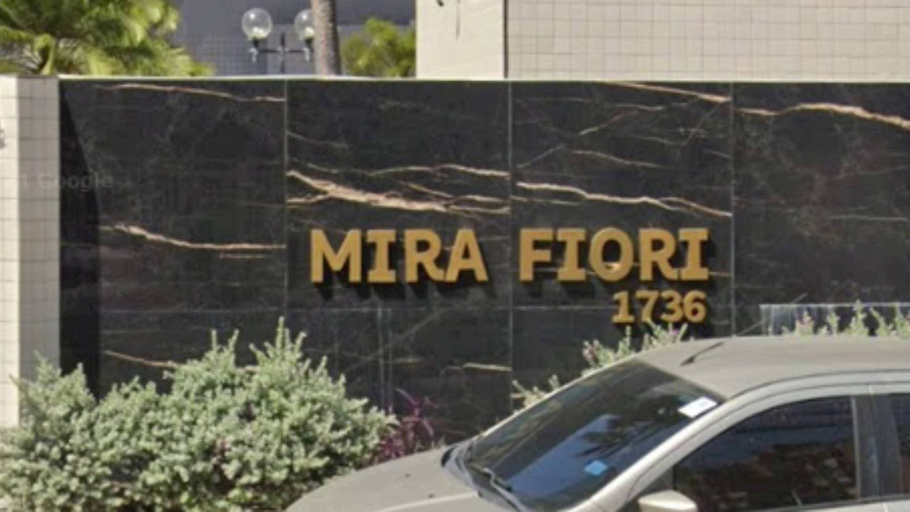Foto 2 de 5: Apartamento em leilão em Fortaleza - CE, bairro Varjota — Apartamento no "Edifício Mirafiori" - Varjota - Fortaleza/CE