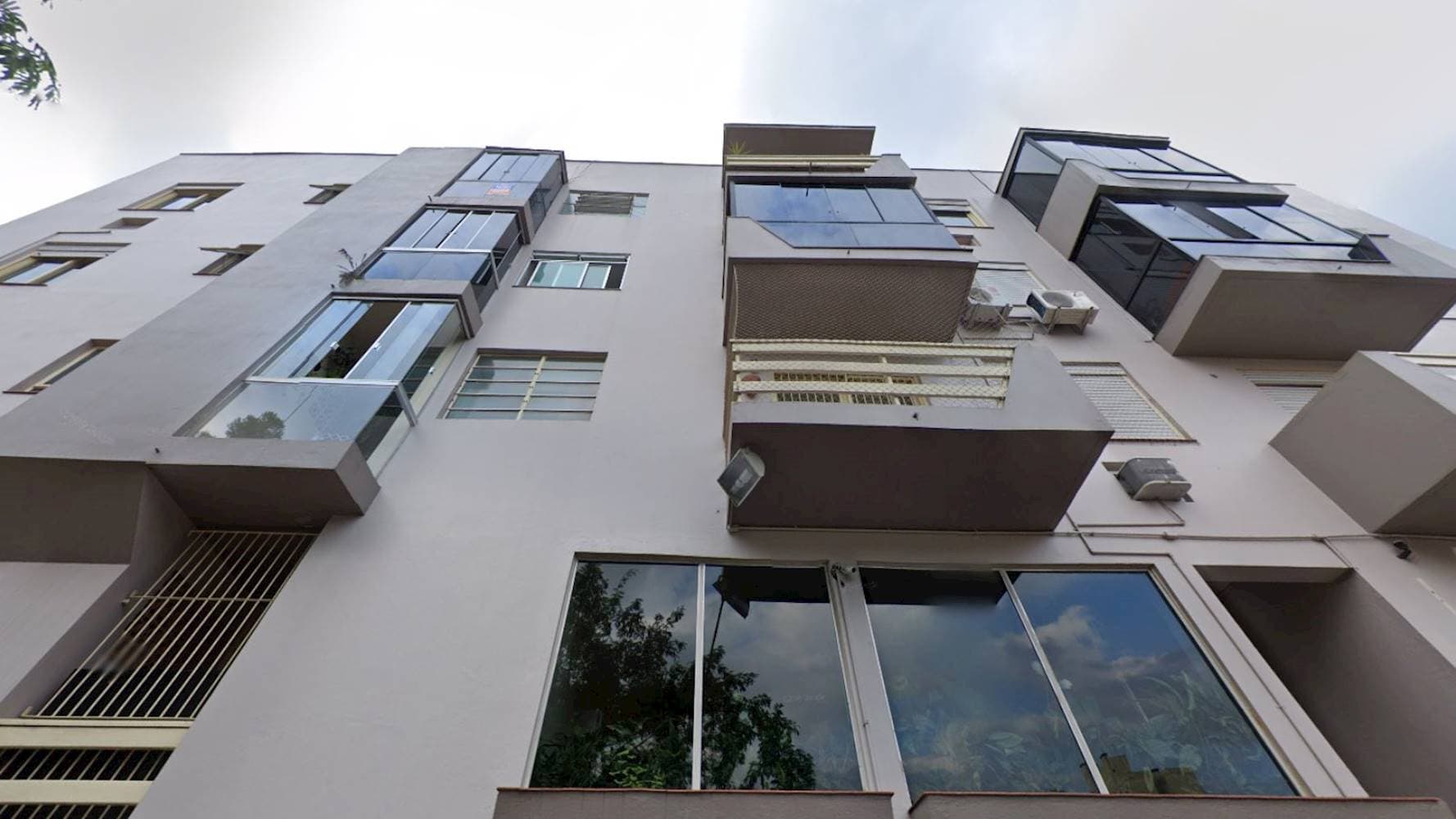 Foto 2 de 6: Apartamento em leilão em Novo Hamburgo - RS, bairro Centro — Apartamento no "Edifício Barcelos"  - Centro - Novo Hamburgo/RS