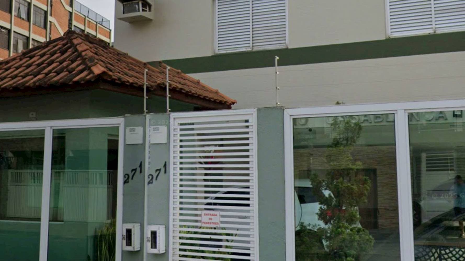 Foto 3 de 6: Apartamento em leilão em Guarujá - SP, bairro João Batista Julião — Apartamento no "Edifício Casablanca" - João Batista Julião - Guarujá/SP