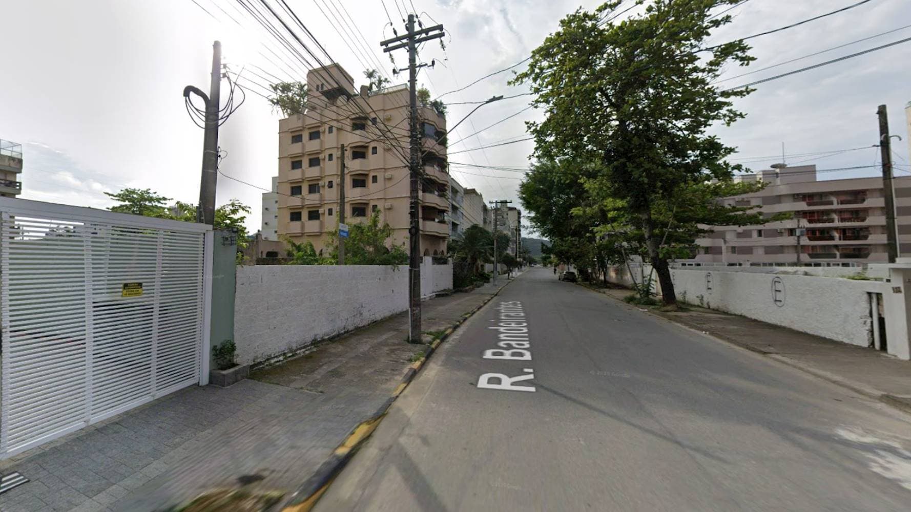 Foto 5 de 6: Apartamento em leilão em Guarujá - SP, bairro João Batista Julião — Apartamento no "Edifício Casablanca" - João Batista Julião - Guarujá/SP