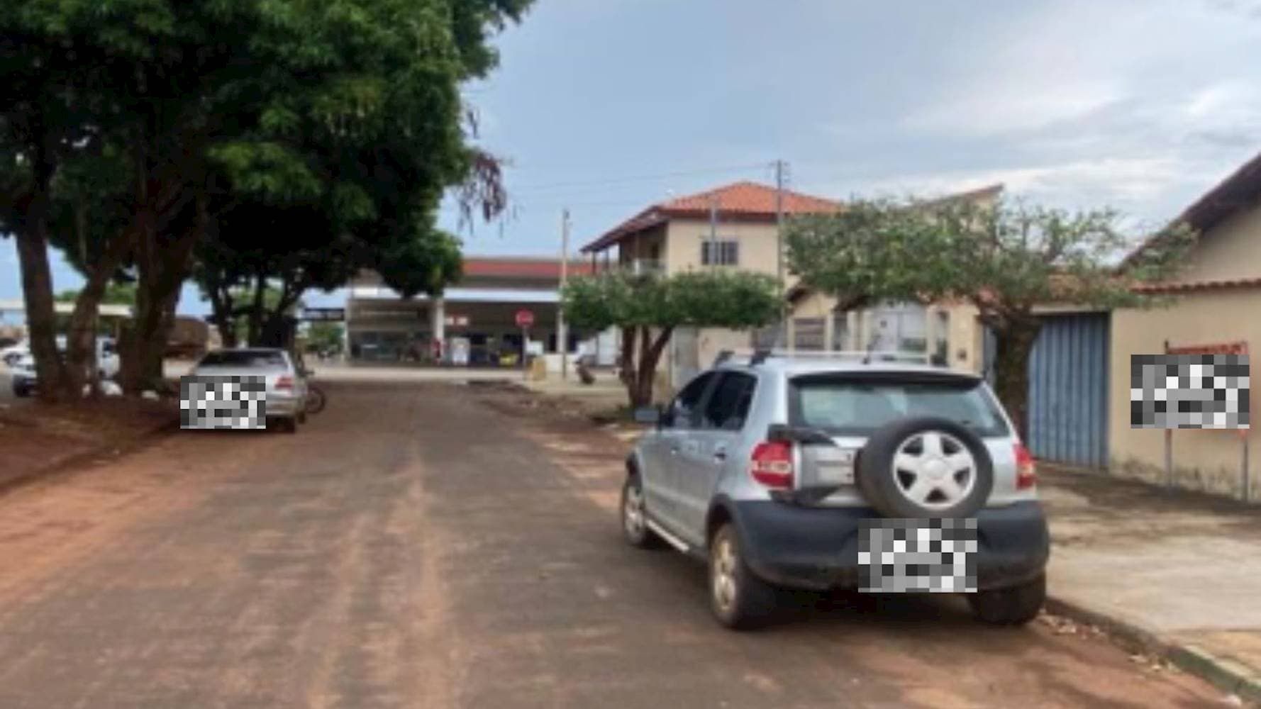 Foto 4 de 5: Casa em leilão em Iporá - GO, bairro Centro — Casa no Centro - Iporá/GO