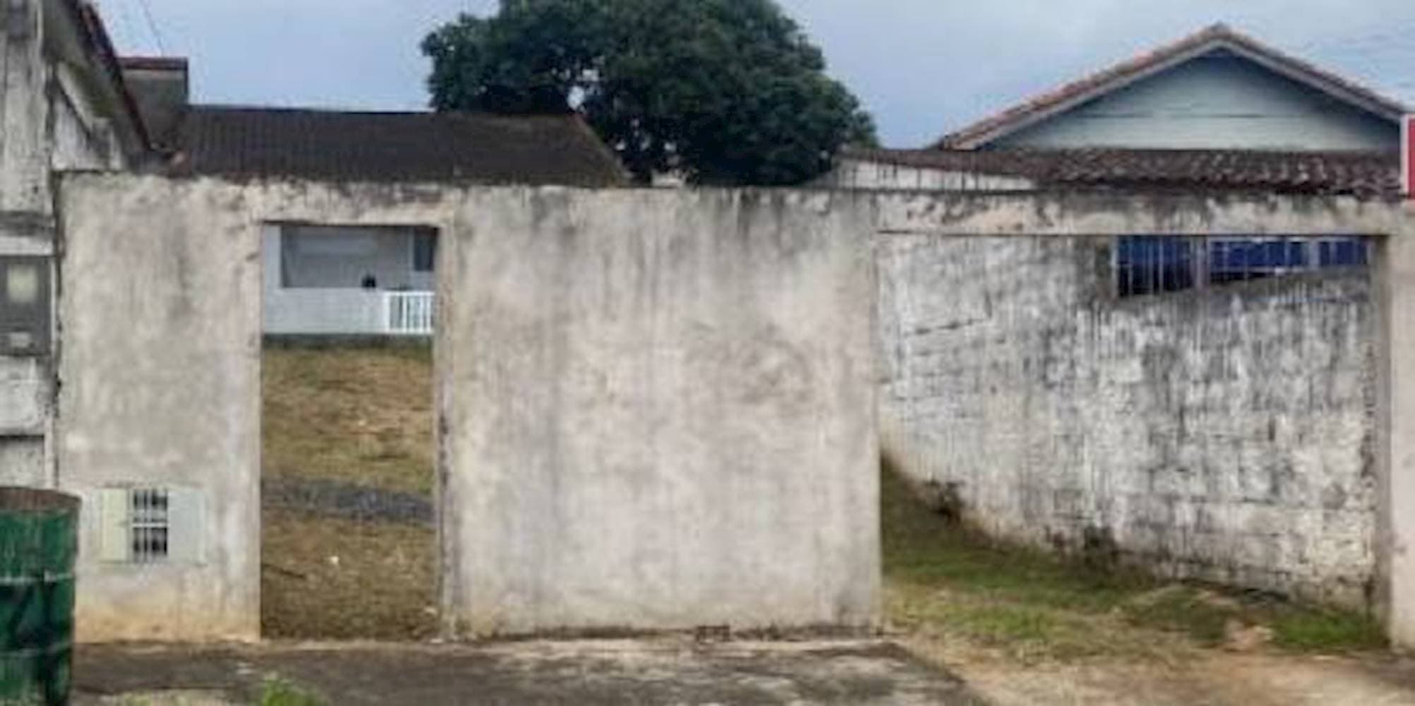 Foto 1 de 6: Casa em leilão em Cajati - SP, bairro Bico Do Pato — Casa em Bico Do Pato - Cajati/SP