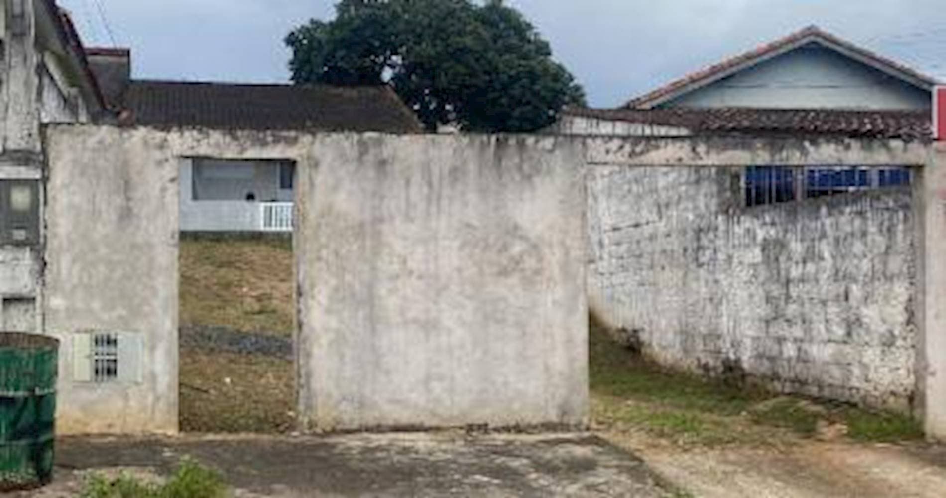 Foto 2 de 6: Casa em leilão em Cajati - SP, bairro Bico Do Pato — Casa em Bico Do Pato - Cajati/SP
