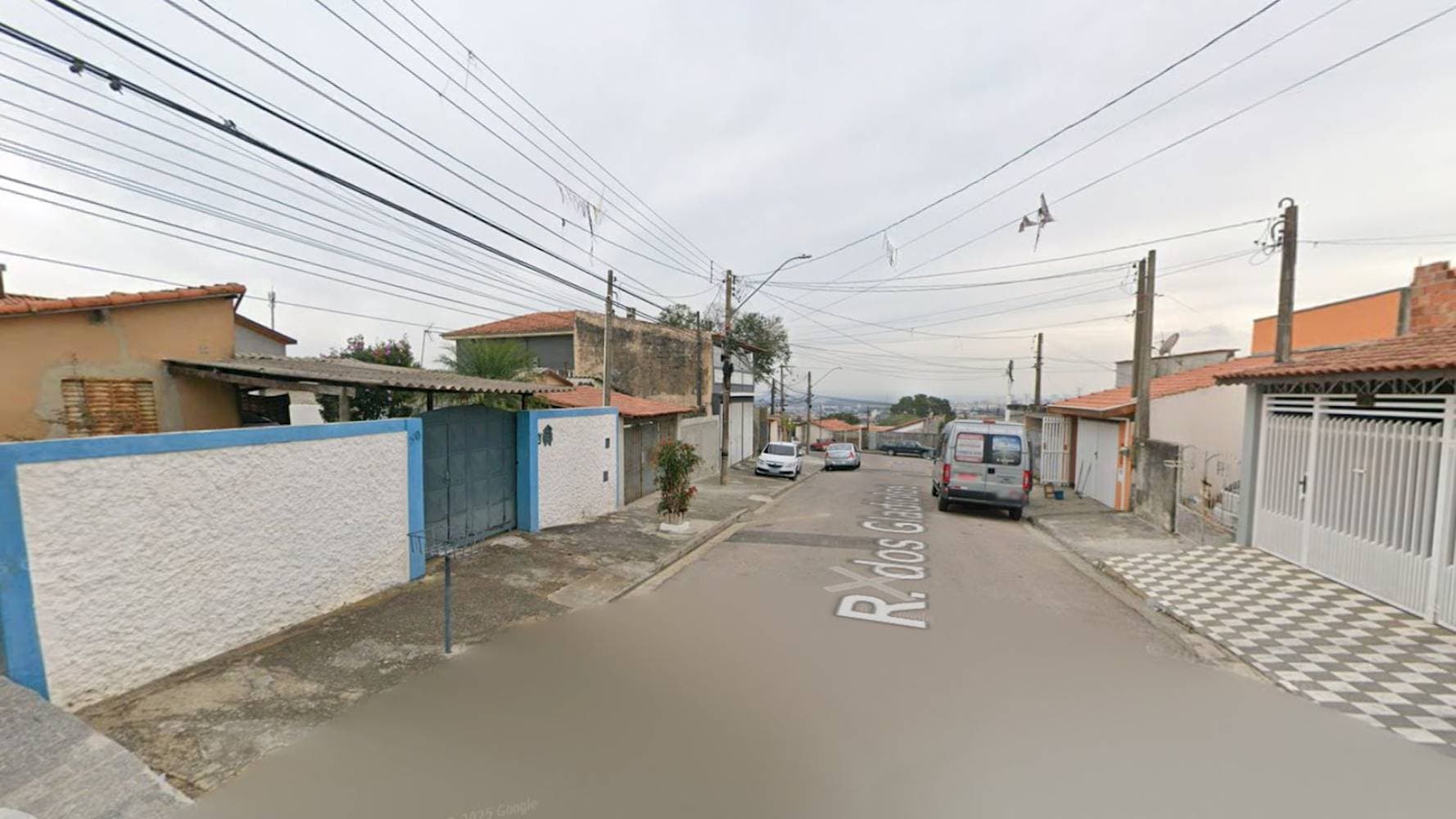 Foto 5 de 5: Casa em leilão em Jacareí - SP, bairro Parque Santo Antônio — Casa no Parque Santo Antônio - Jacareí/SP