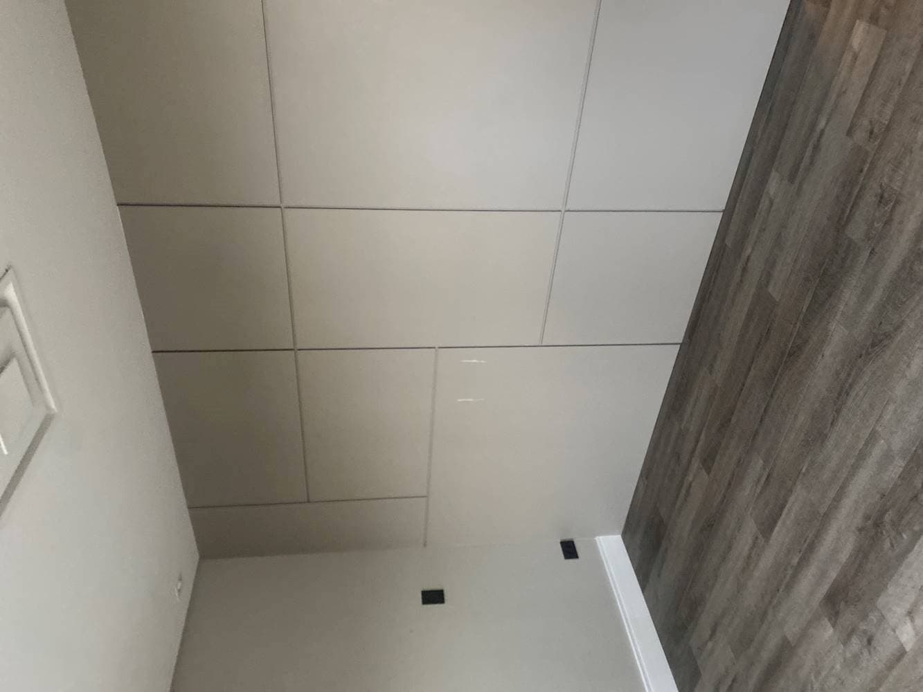 Foto 12 de 13: Apartamento em leilão em Curitiba - PR, bairro Água Verde — Apartamento no "Edifício Janaína" - Água Verde - Curitiba/PR