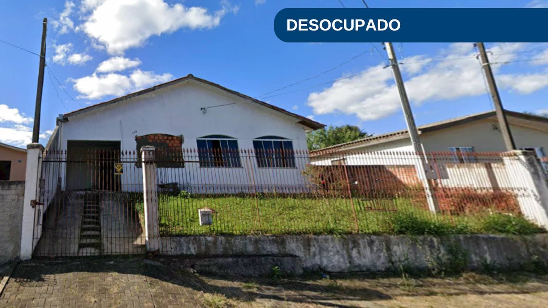 Foto 1 de 6: Casa em leilão em Ponta Grossa - PR, bairro Colônia Dona Luiza — Casa em Colônia Dona Luiza - Ponta Grossa/PR