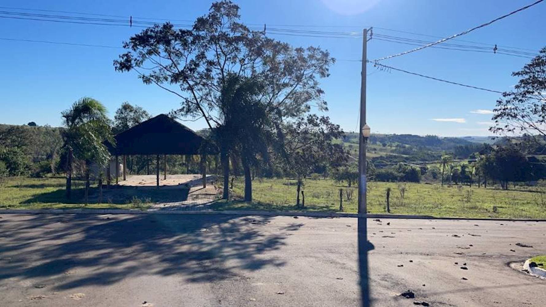 Foto 5 de 7: Terreno em leilão em Pérola - PR, bairro Pérola — Terreno no "Condomínio  Parque Residencial Viva" - Pérola - Pérola/PR