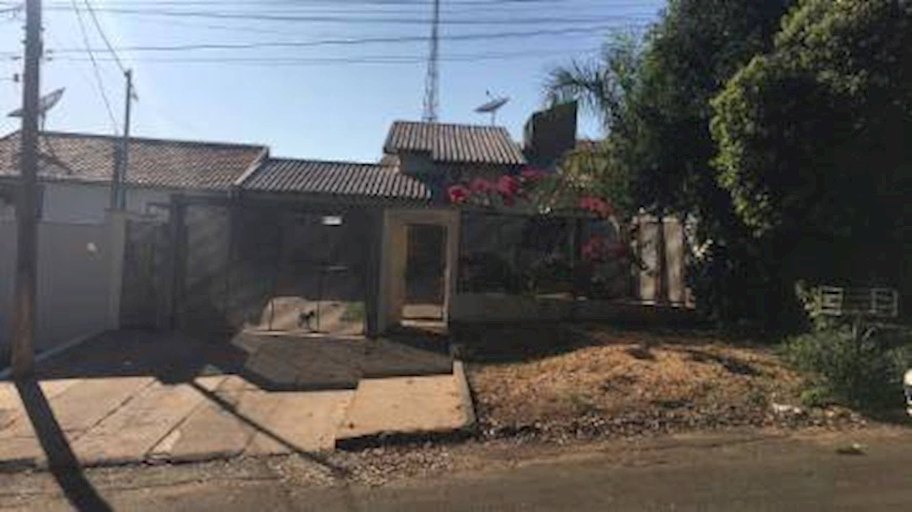 Foto 5 de 50: Casa em leilão em Camapuã - MS, bairro Centro — Casa no Centro de Camapuã/MS