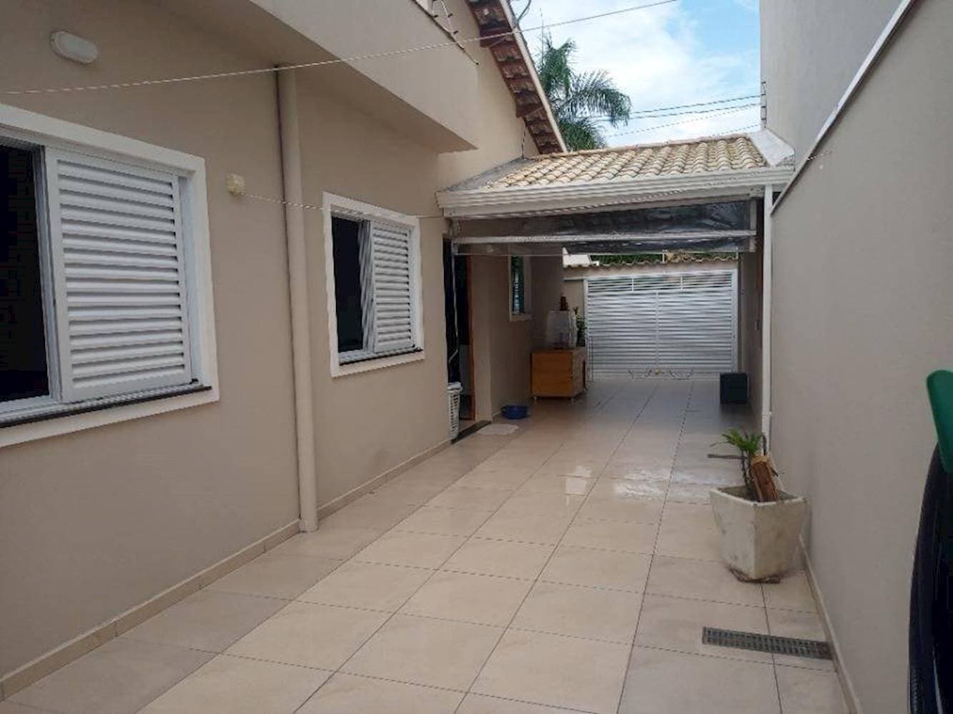 Foto 5 de 16: Casa em leilão em Peruíbe - SP, bairro Estância dos Eucaliptos — Casa na Estância dos Eucaliptos em Peruíbe/SP