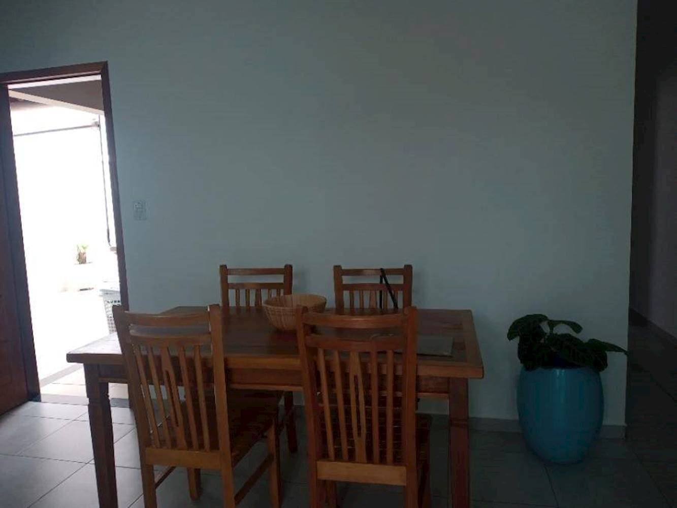 Foto 7 de 16: Casa em leilão em Peruíbe - SP, bairro Estância dos Eucaliptos — Casa na Estância dos Eucaliptos em Peruíbe/SP