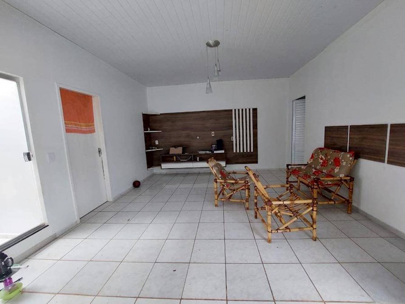 Foto 3 de 15: Casa em leilão em Lucas Do Rio Verde - MT, bairro Jardim Primaveras — Casa no Jardim Primaveras - Lucas Do Rio Verde/MT