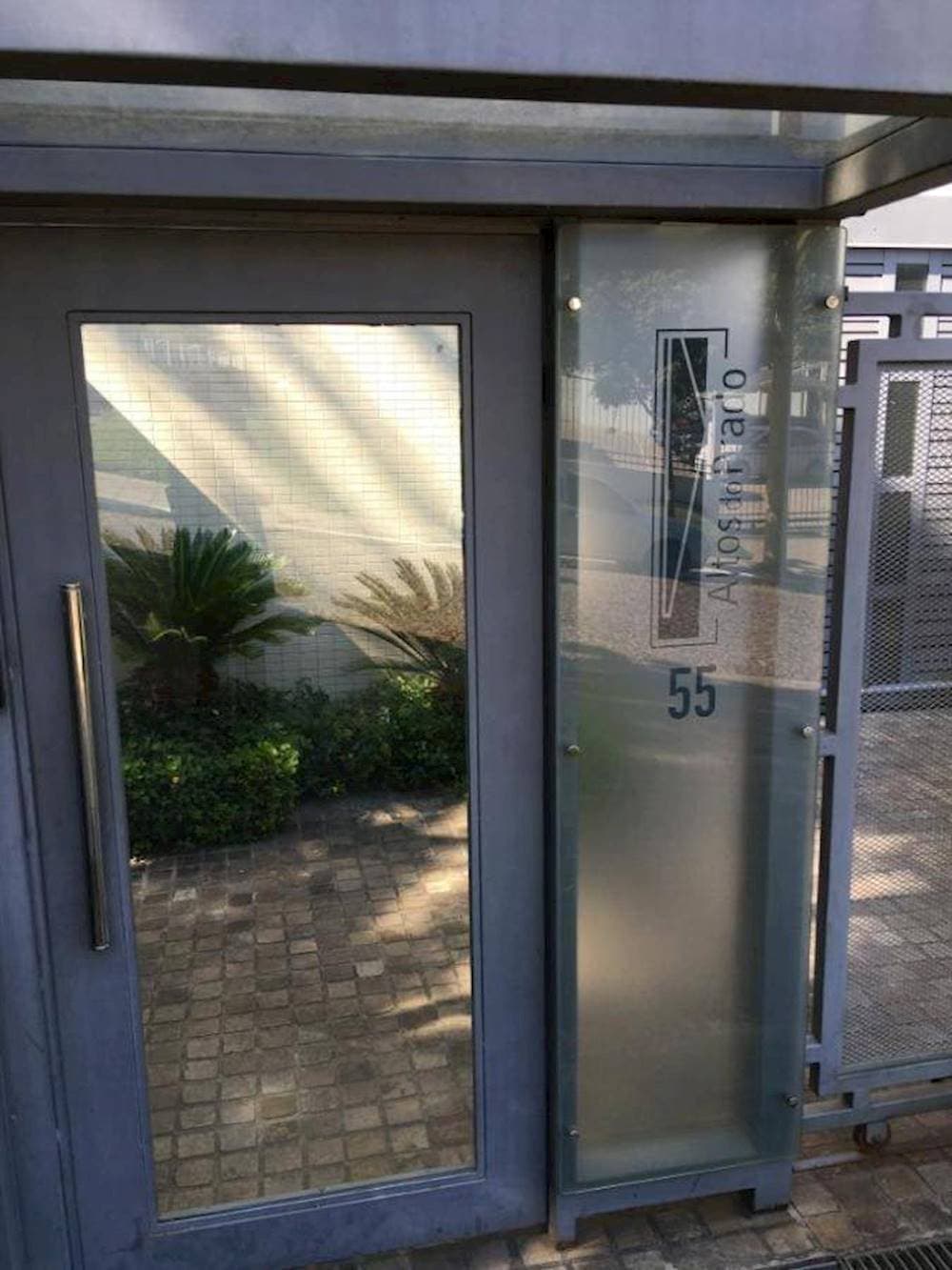 Foto 3 de 18: Apartamento em leilão em Porto Alegre - RS, bairro Cristal — Apartamento em Cristal - Porto Alegre/RS