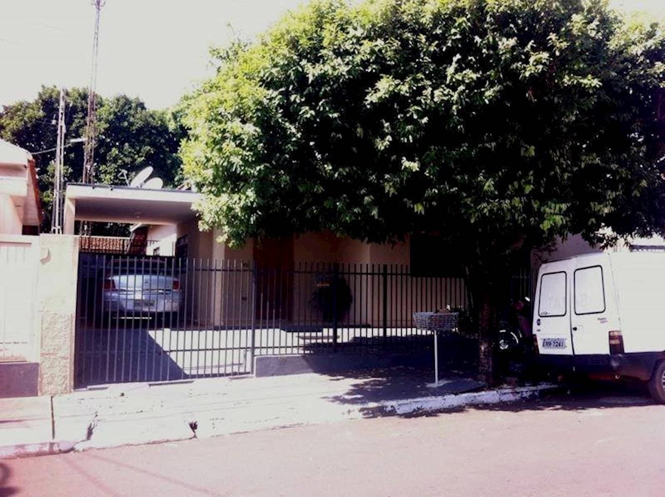 Foto 2 de 11: Casa em leilão em Tanabi - SP, bairro Centro — Casa no Centro em Tanabi/SP