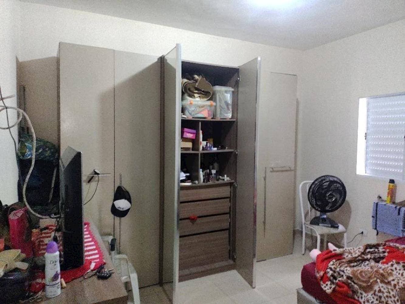 Foto 6 de 10: Casa em leilão em São Vicente - SP, bairro Vila Valença — Casa na Vila Valença em São Vicente/SP