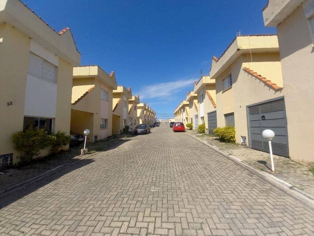 Foto 2 de 11: Casa em leilão em Suzano - SP, bairro Jardim Europa — Casa no Condomínio Residencial Oliveira I - Jardim Europa - Suzano/SP