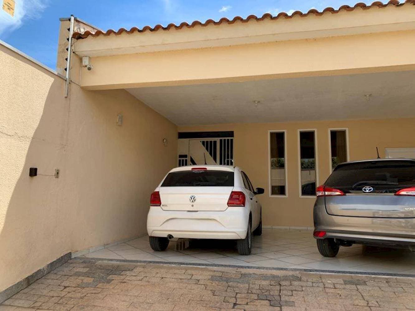 Foto 3 de 15: Casa em leilão em Cuiabá - MT, bairro Jardim Itália — Casa no Jardim Itália em Cuiabá/MT
