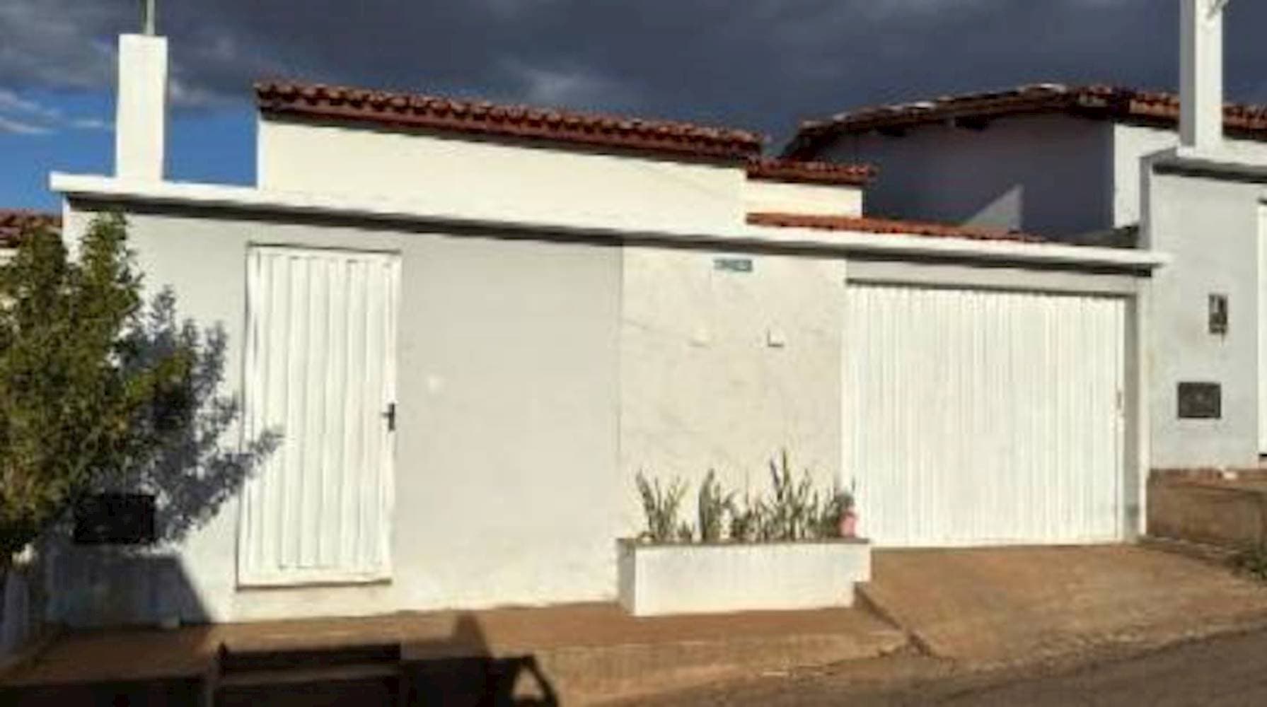 Foto 1 de 4: Casa em leilão em Ibiassucê - BA, bairro Alto Do Cruzeiro — Casa em Alto Do Cruzeiro - Ibiassucê/BA