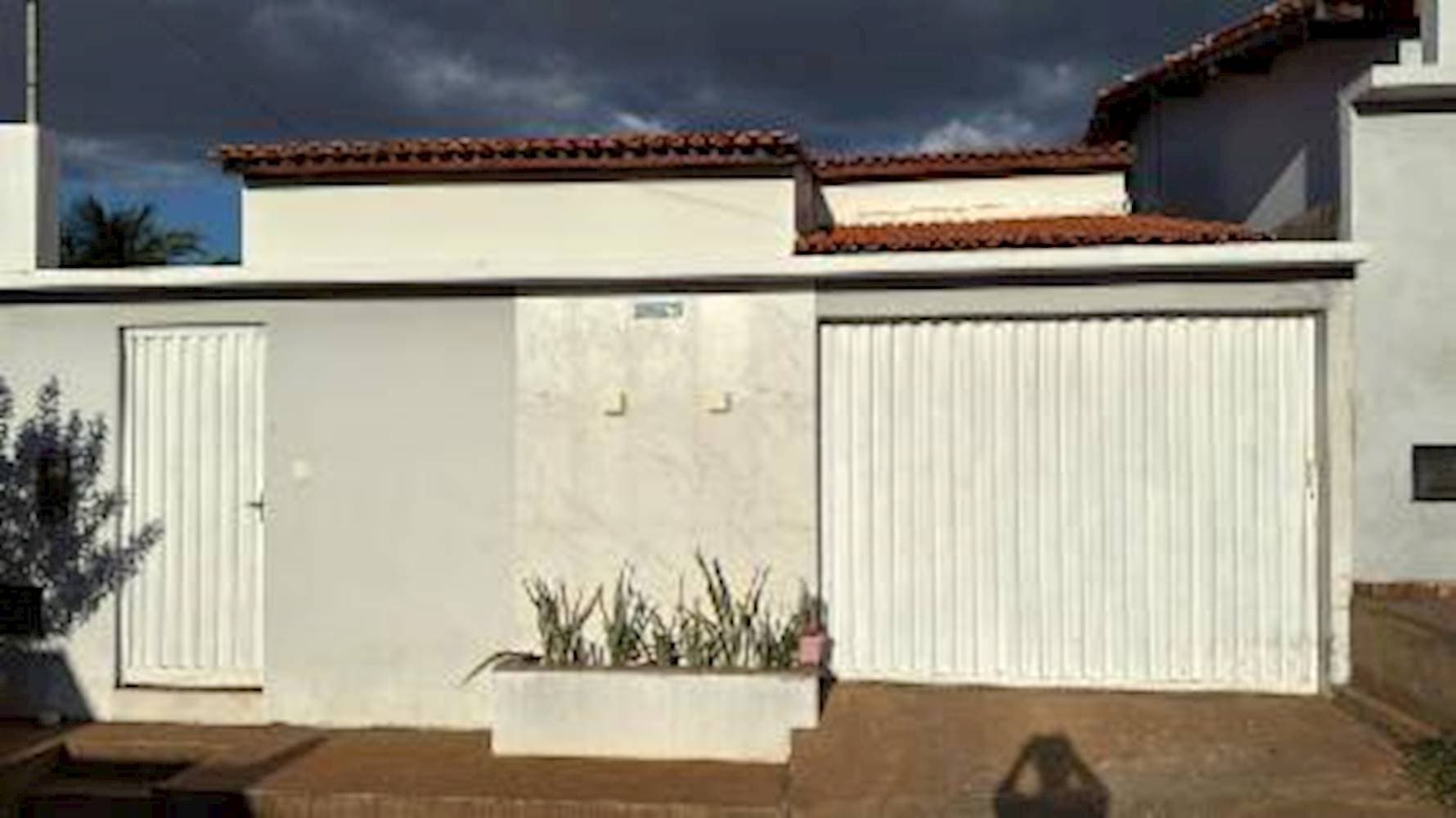 Foto 2 de 4: Casa em leilão em Ibiassucê - BA, bairro Alto Do Cruzeiro — Casa em Alto Do Cruzeiro - Ibiassucê/BA
