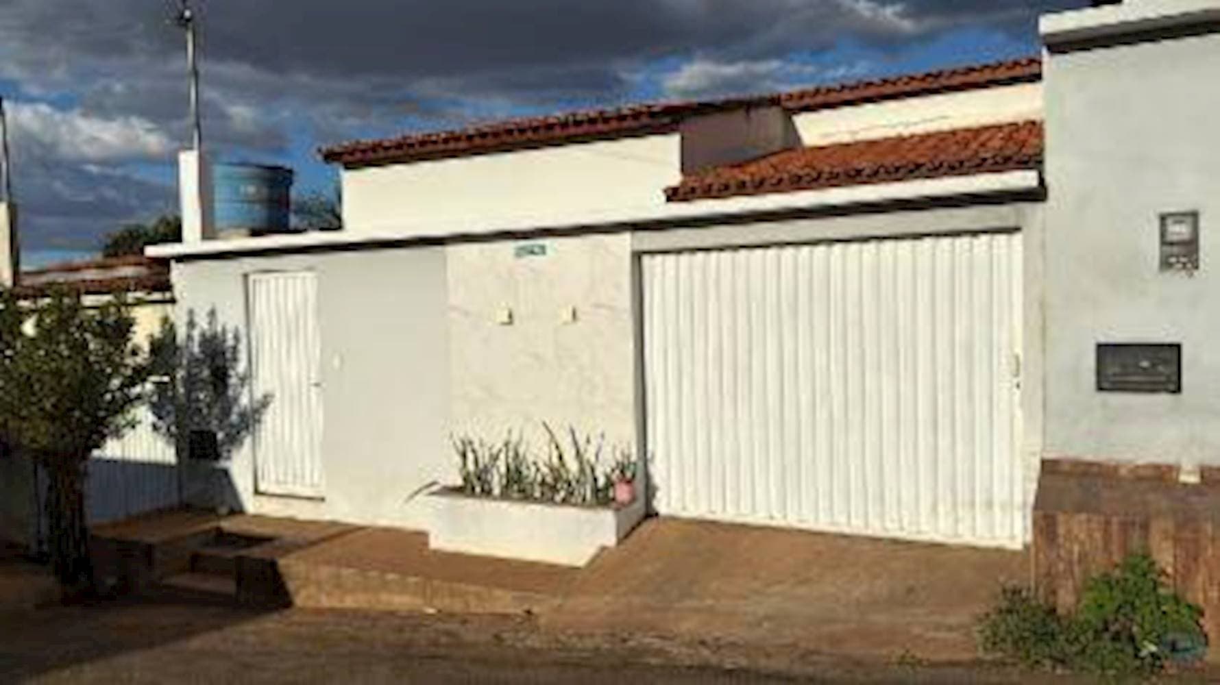 Foto 4 de 4: Casa em leilão em Ibiassucê - BA, bairro Alto Do Cruzeiro — Casa em Alto Do Cruzeiro - Ibiassucê/BA