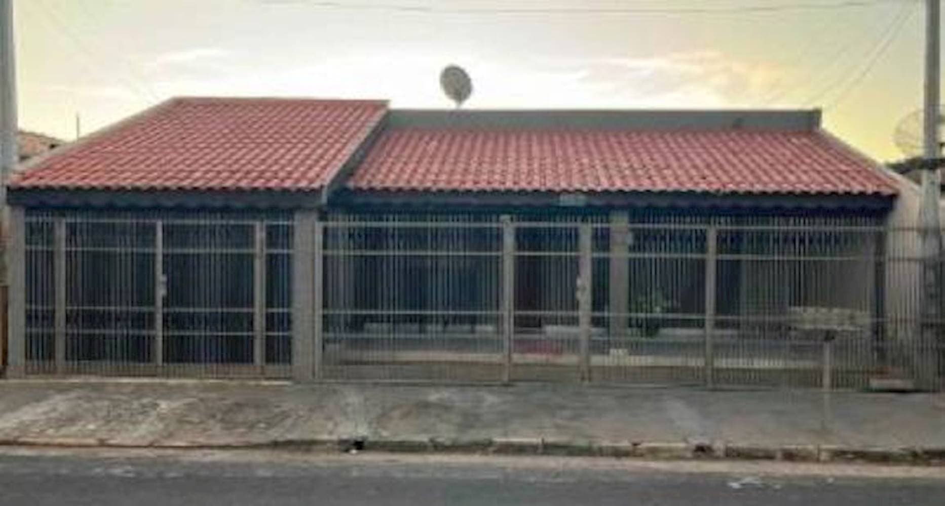 Foto 1 de 7: Casa em leilão em Taiaçu - SP, bairro Cohab I — Casa na Cohab I - Taiaçu/SP