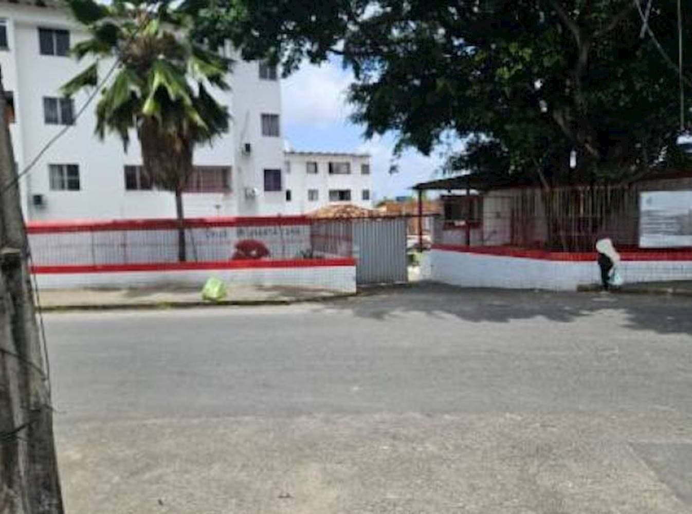 Foto 1 de 3: Apartamento em leilão em Recife - PE, bairro Fundão — Apartamento em Fundão - Recife/PE