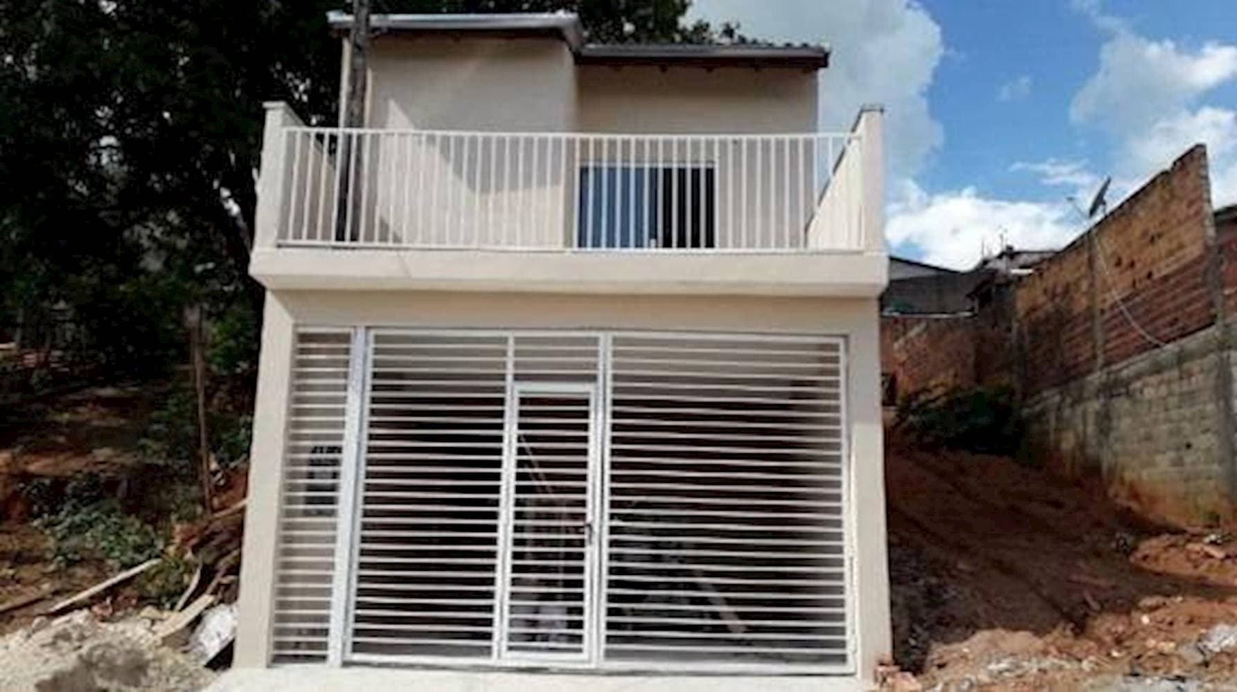 Foto 1 de 3: Casa em leilão em Pedreira - SP, bairro Jardim Triunfo 79 — Casa no Jardim Triunfo 79 em Pedreira/SP