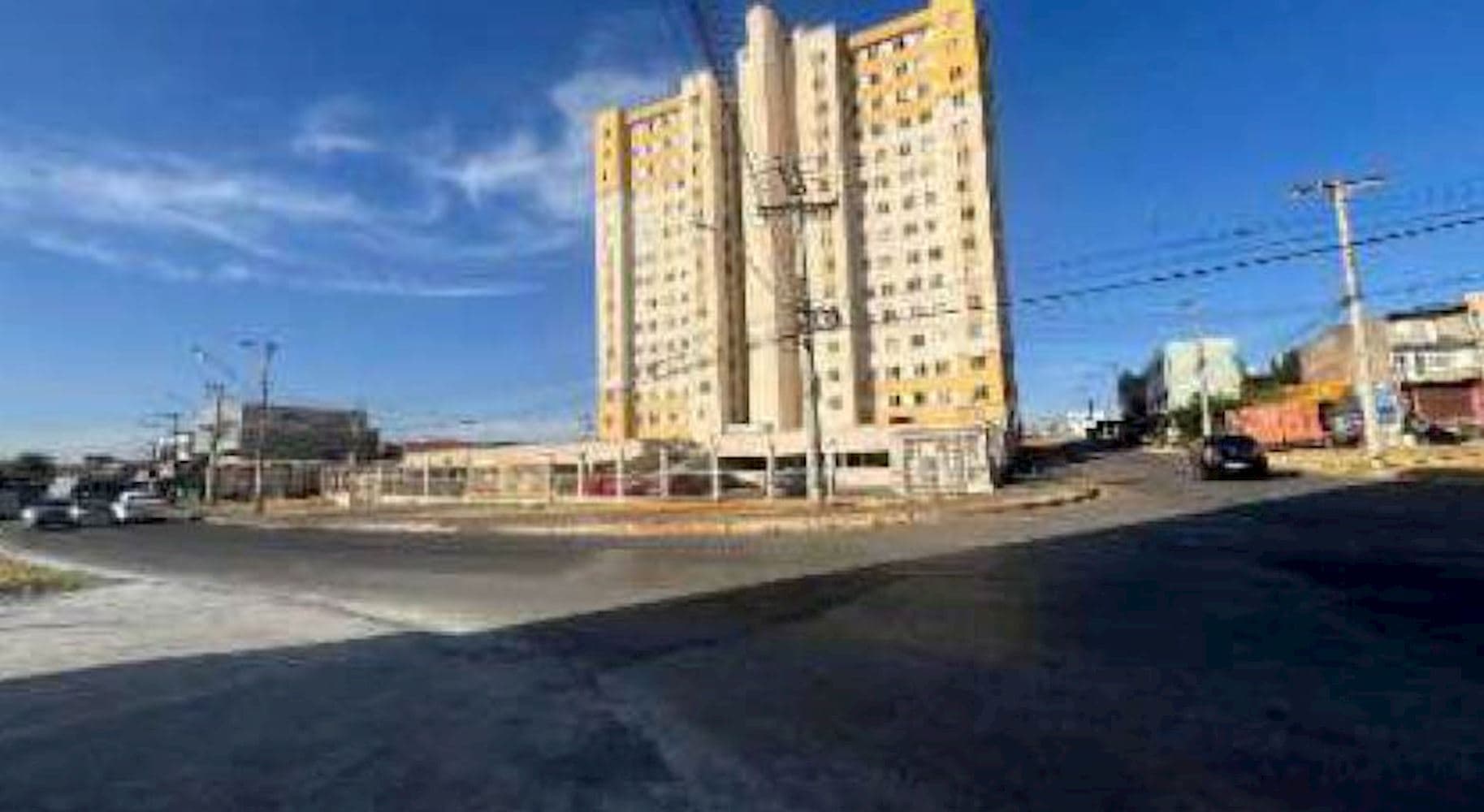Foto 1 de 10: Apartamento em leilão em Brasília - DF, bairro Samambaia Norte — Apartamento em Samambaia Norte - Brasília/DF
