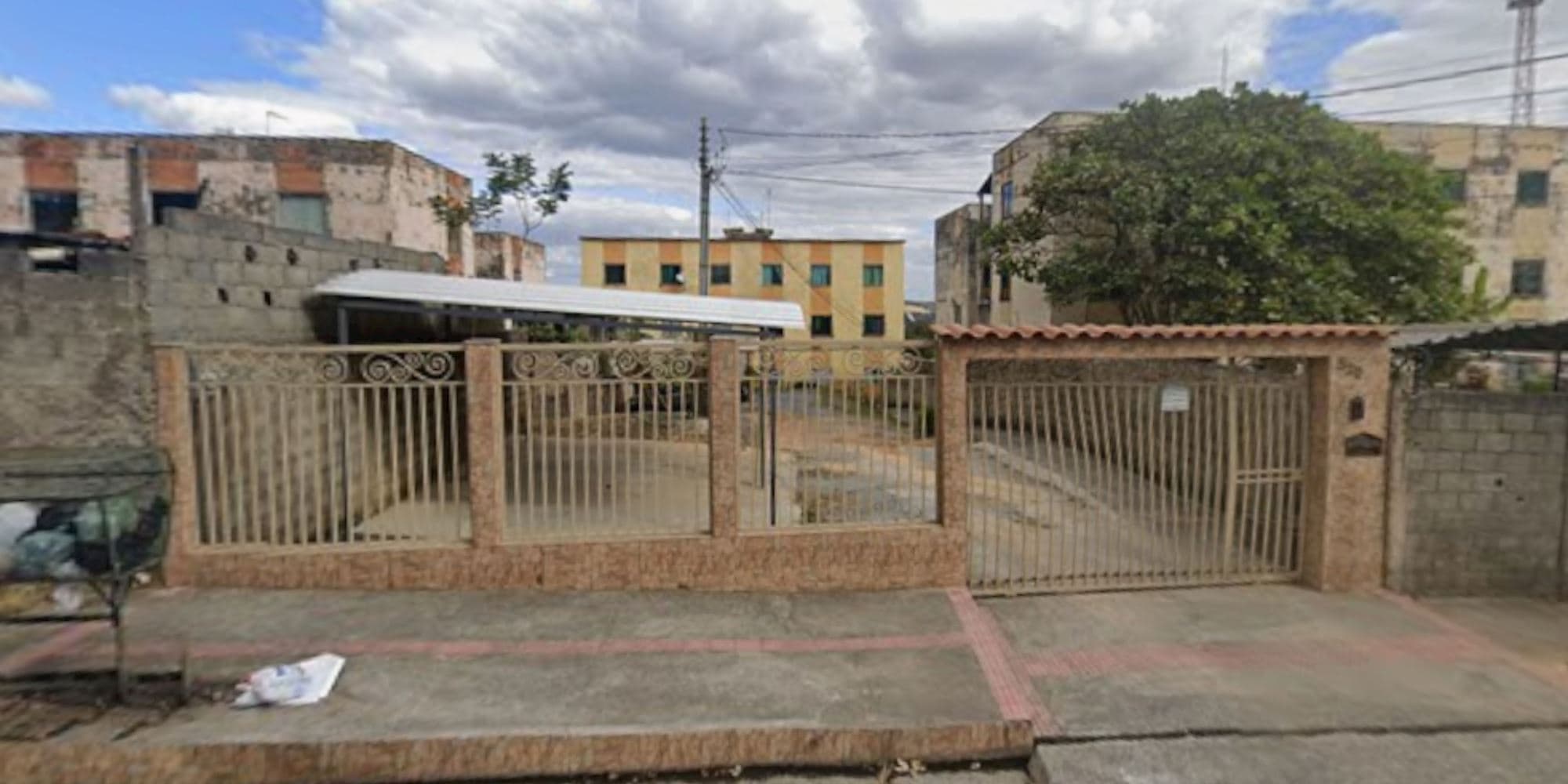 Foto 2 de 5: Apartamento em leilão em Vespasiano - MG, bairro Caieiras — Apartamento no Bairro Caieiras em Vespasiano/MG
