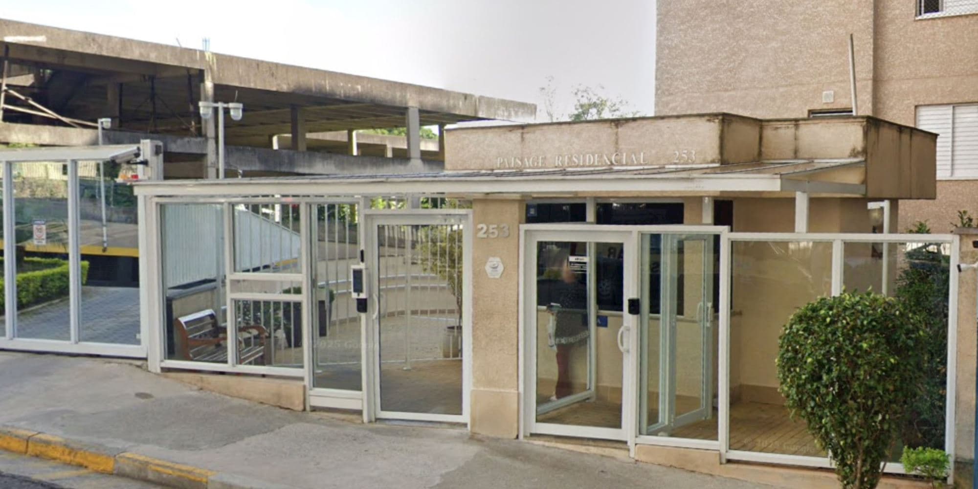 Foto 3 de 6: Apartamento em leilão em São Paulo - SP, bairro Jardim Celeste — Apartamento no "Edifício Cézzanne Paisage Residencial" - Jardim Celeste - São Paulo/SP