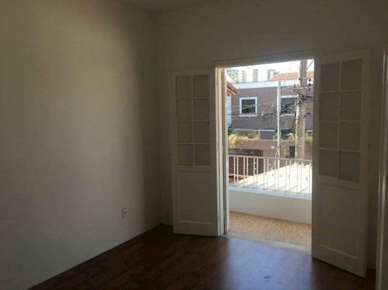 Foto 3 de 12: Casa em leilão em São Paulo - SP, bairro Vila Monumento — Casa na Vila Monumento - São Paulo/SP